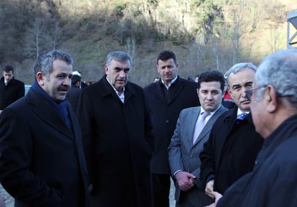 Vali Büyük ve Toçoğlu, Ballıkaya Barajı'nda incelemede bulundu