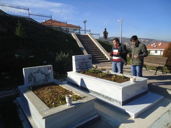 Kapalı şehitlik ziyarete açıldı