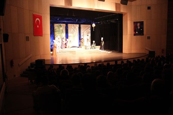 Kösem Sultan oyunu büyük ilgi gördü