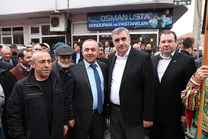 Başkan Toçoğlu, Geyve'de temaslarda bulundu