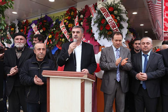 Başkan Toçoğlu, Geyve'de temaslarda bulundu