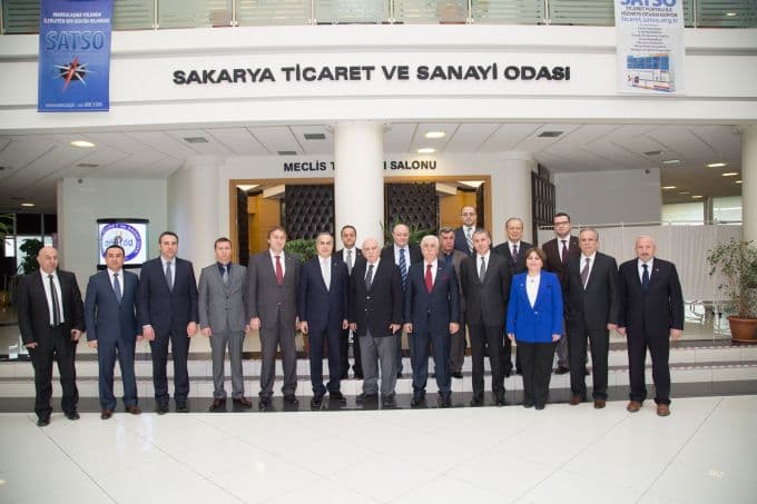 Eski Sanayi ve Ticaret Bakanı Coşkun SATSO'yu ziyaret etti