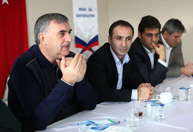 Başkan Toçoğlu, şehrin geriye gittiği iddialarına cevap verdi