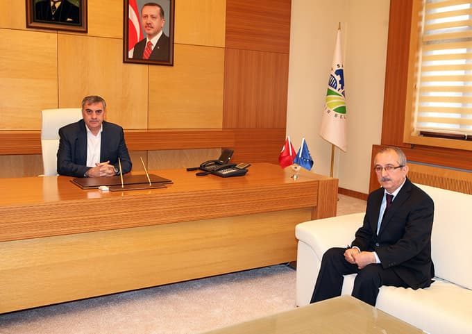 Başkan Toçoğlu, Sami Öztürk'e yeni görevinde başarılar diledi