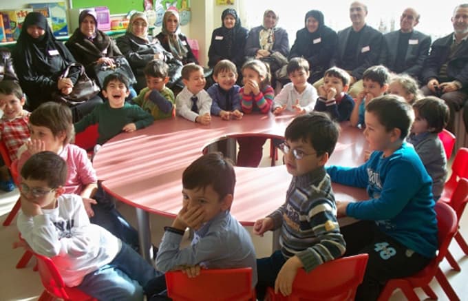 Altınçocuk, dede ve nineleriyle farklı bir gün geçirdi