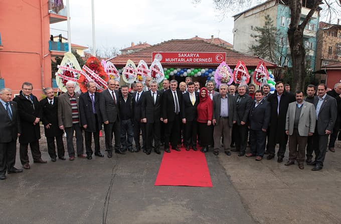 Muhtarlar Derneği Hizmet Binası açıldı