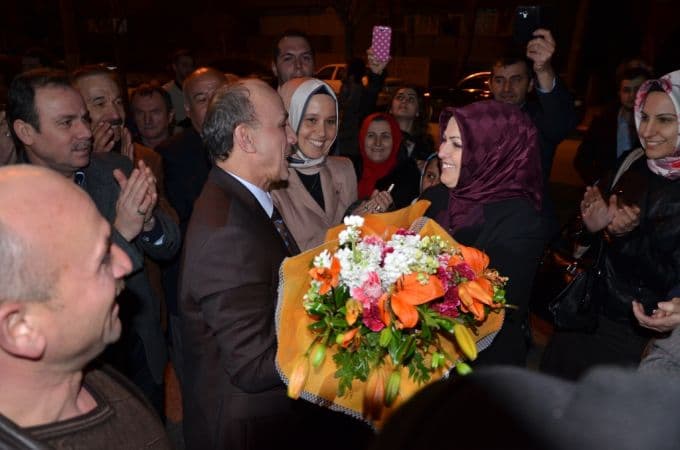 Başkan Öztürk'e çoşkulu karşılama