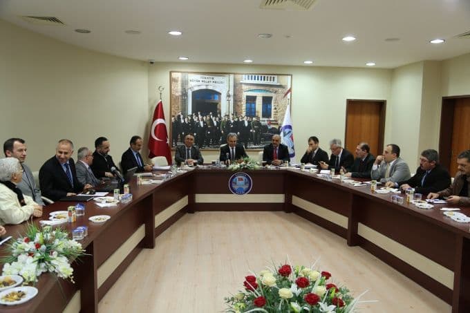 "2011 yılından beri işsizlik oranı sürekli düşüyor"