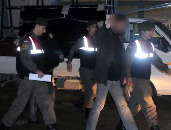 Çek hırsızlığı operasyonunda 5 tutuklama