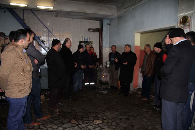 Hendek Belediye Başkanı Ali İnci, esnafı gezdi