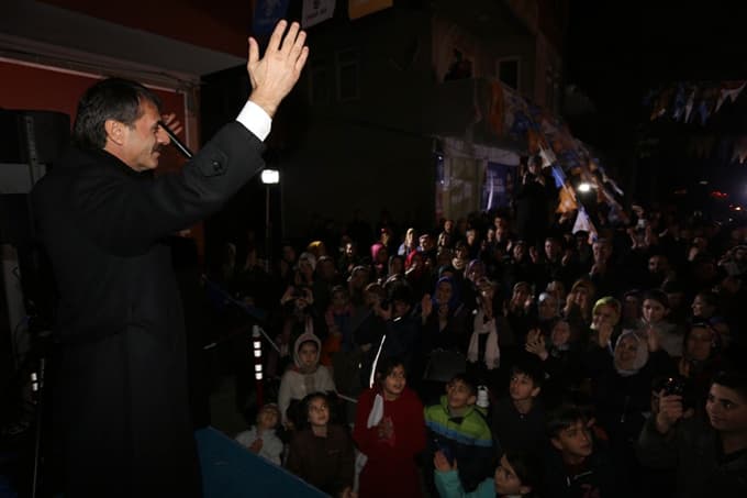 Başkan Alemdar, seçim çalışmalarında hız kesmiyor