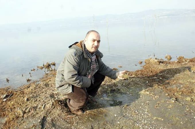 Bugün suyu azalan Sapanca Gölü, 15 yıl önce taşmıştı