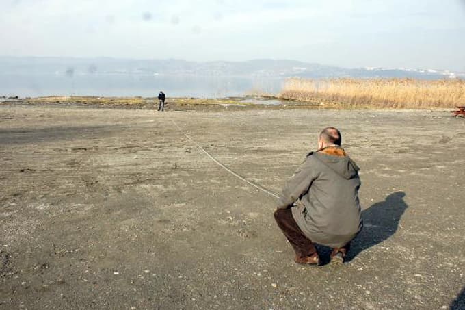 Bugün suyu azalan Sapanca Gölü, 15 yıl önce taşmıştı