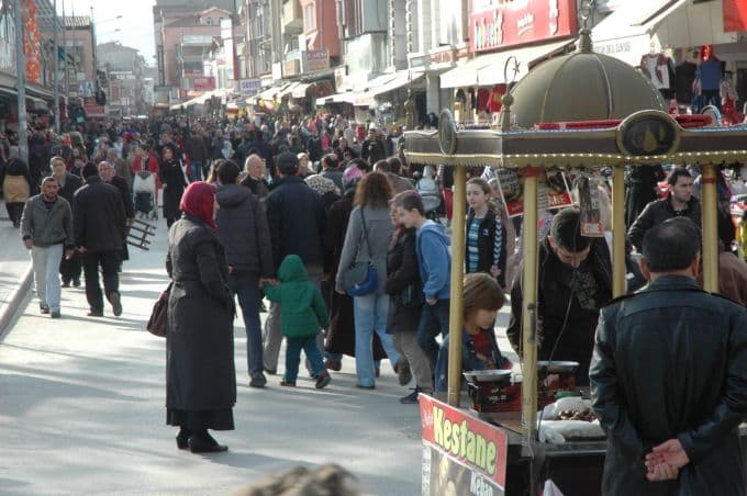 Sakaryalılar güzel havanın tadını çıkardı