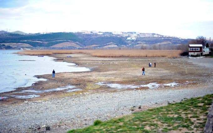 Sapanca Gölü'nün korunması için eylem yaptılar
