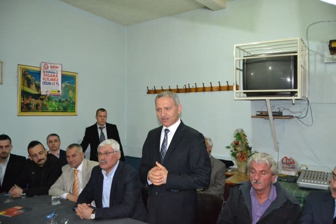 Başkan Dişli'ye Şeker Mahallesi'nde meşaleli karşılama