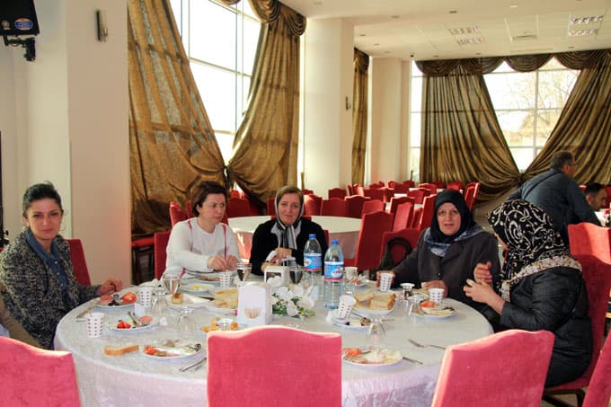 Başkan İnci, HGM'de esnaflık yapan bayanlarla bir araya geldi