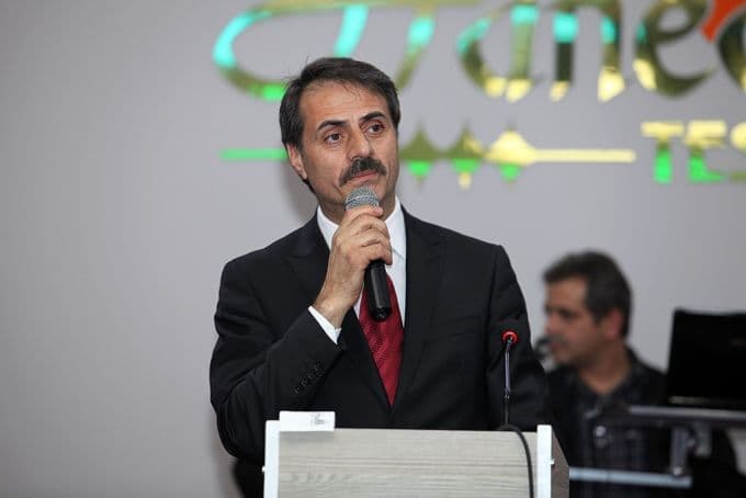 Başkan Toçoğlu, seçim çalışmalarına Serdivan'da devam etti