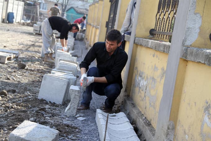 "Akyazı'nın alt yapısı her geçen gün kuvvetleniyor"