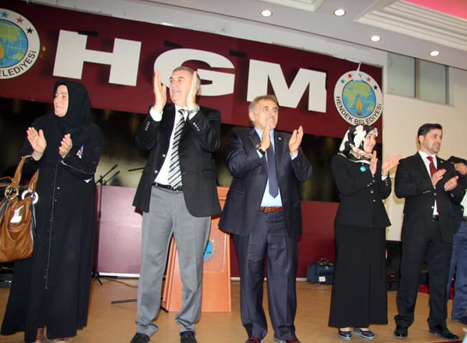 Başkan Toçoğlu ve İnci, HGM'de bayanlarla bir araya geldi