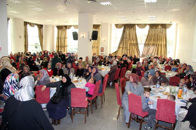 Başkan Toçoğlu ve İnci, HGM'de bayanlarla bir araya geldi