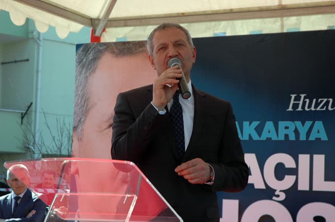 Temalı Çocuk Parkı açılışı çocuklarla yapıldı