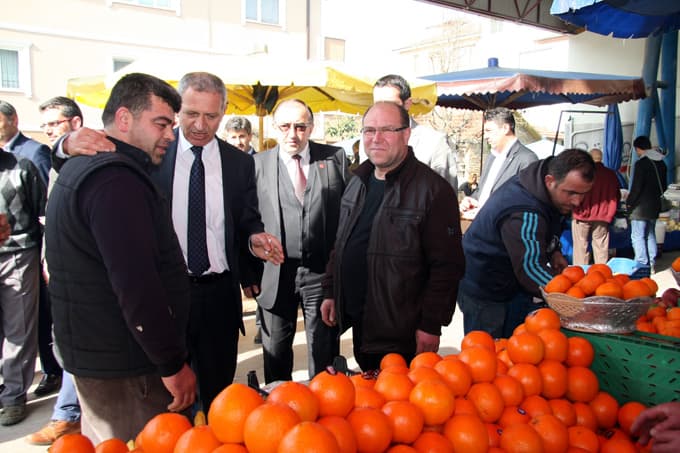 Pazar esnafından, Başkan Dişli'ye teşekkür