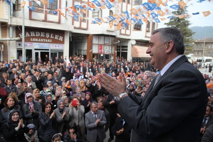 Başkan Toçoğlu Taraklı'ya iki müjde verdi