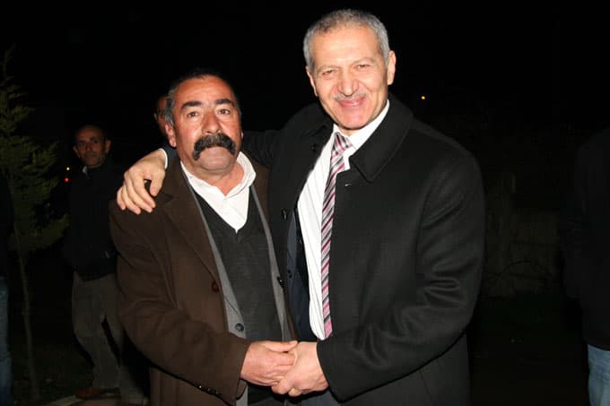 Başkan Dişli seçim çalışmaları kapsamında köy hizmetlerini sürdürüyor