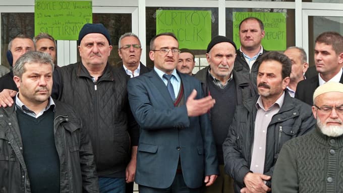 Mahalle sakinlerinden, düğün salonu protestosu