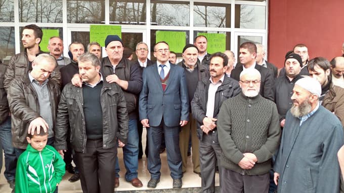 Mahalle sakinlerinden, düğün salonu protestosu