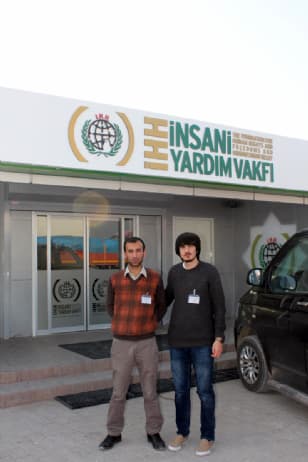 Taraklı'dan Suriye'ye gönderilen TIR'lar sınırdaki fırınlara teslim edildi 