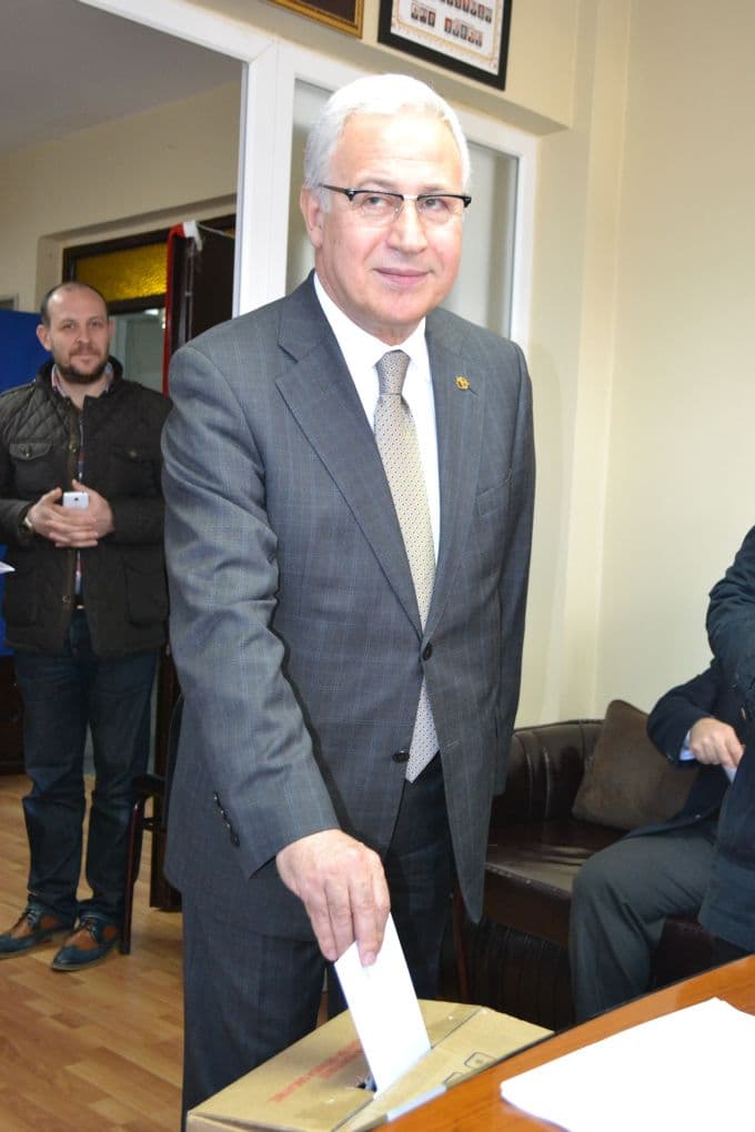 THK Adapazarı'nda Vacit Öktem yeniden başkan seçildi