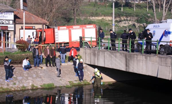 Kayıp babasını ararken cesedini buldu