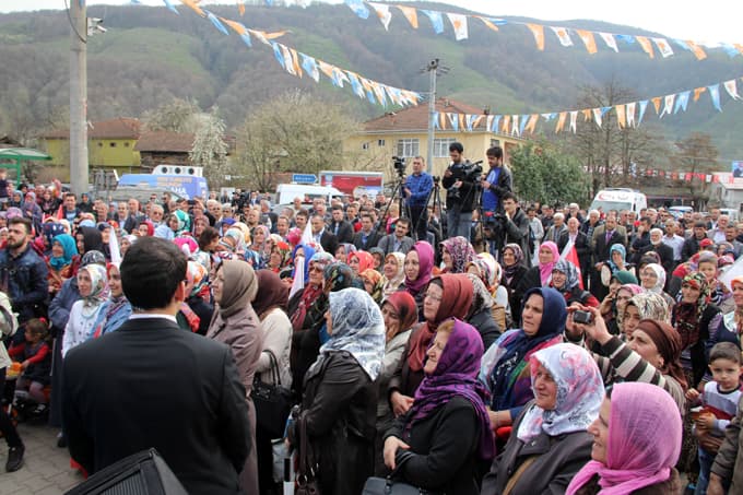 Bakan İslam, Hendekliler ile buluştu