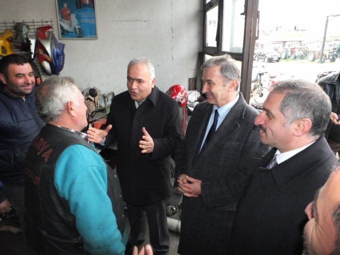 Ünver, "Esnaf siftah yapmadan, kepenk kapatıyor"