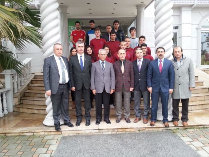 Erenler Kaymakamı'ndan sporculara ziyaret