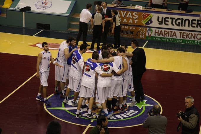 Büyükşehir Basketbol Takımı yine kazandı