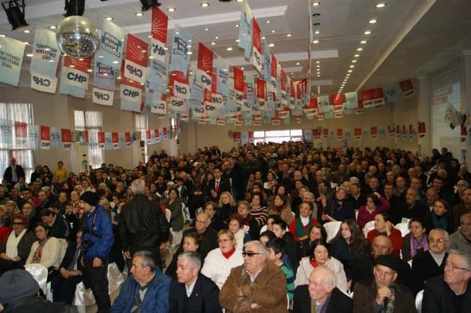 CHP'li İnce, Hendek'te iktidarı eleştirdi