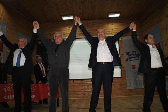 CHP, Sapanca'da meclis üyesi adaylarını tanıttı