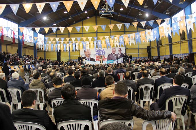 Bakan İslam, Akyazı'da
