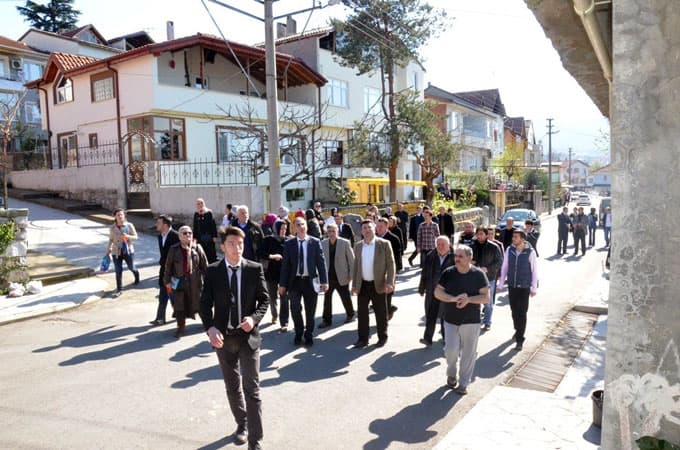 Dr. Aydın Yılmazer, Göl Mahallesi sakinleri ile buluştu