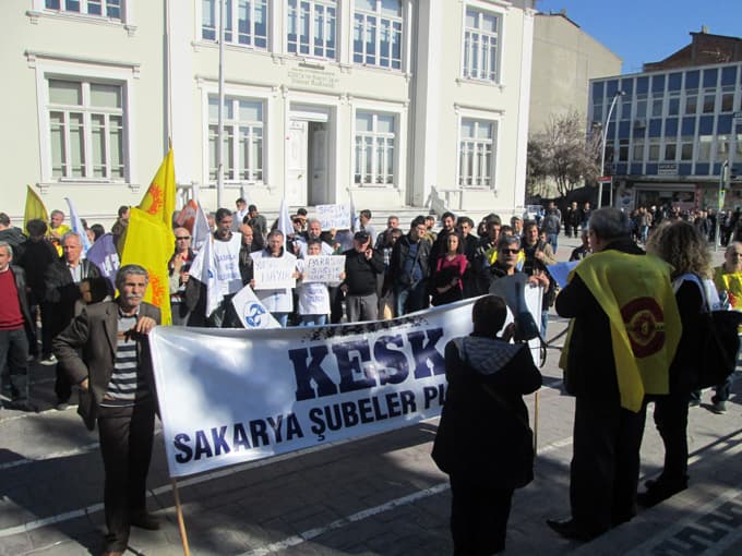Kesk üyeleri, yürüyüş yaptı