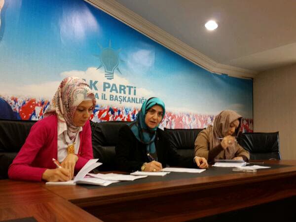 AK Parti Sakarya İl Kadın Kolları toplantısı yapıldı