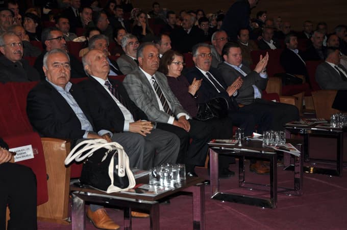 MHP Serdivan Belediye Başkan Adayı Göktürk, projelerini açıkladı