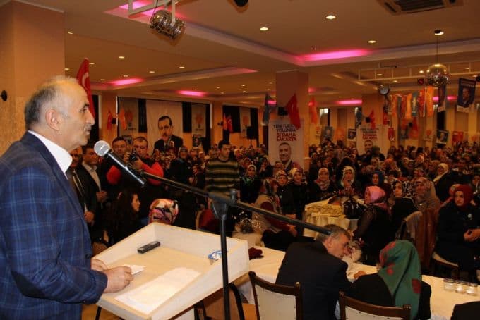 Başkan Toçoğlu, "Yeni bir Sakarya inşa ediyoruz"