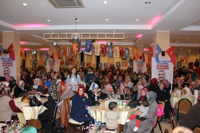 Başkan Toçoğlu, "Yeni bir Sakarya inşa ediyoruz"