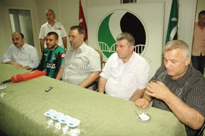 Galatasaraylı Özgürcan Özcan Artık Sakaryaspor'da