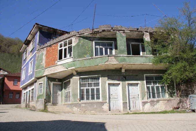 Melen havzasında kalan köylerde tahliye tedirginliği