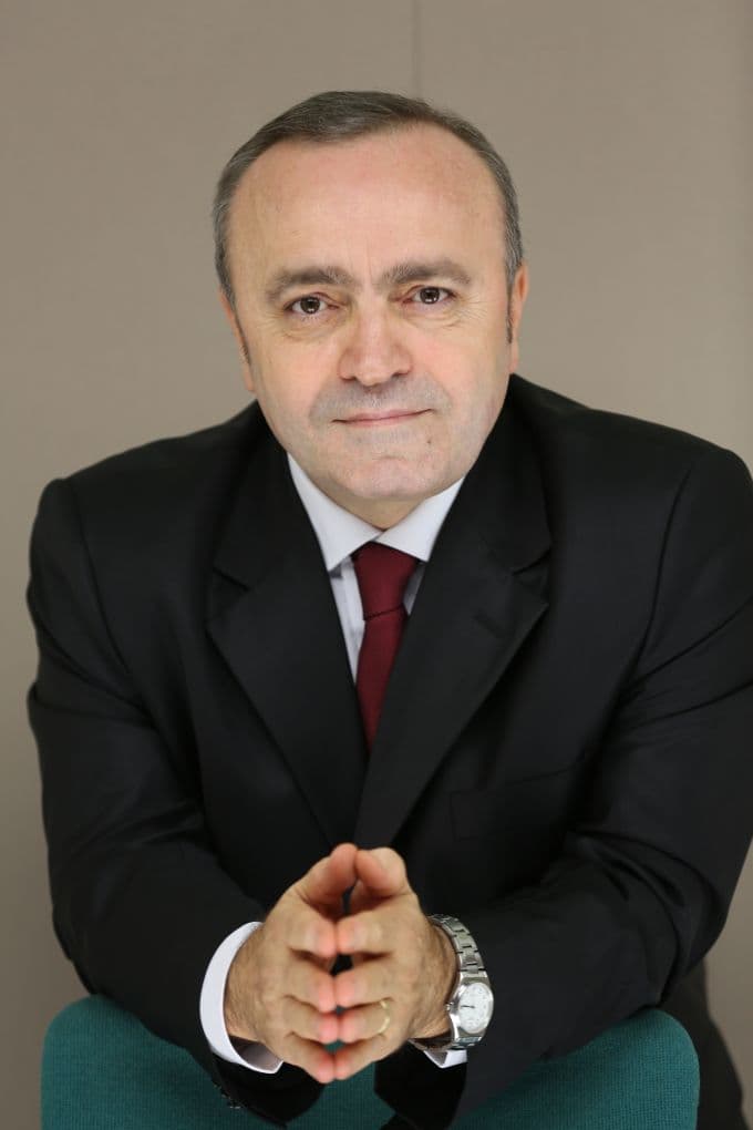 Milliyet yazarı Eyüboğlu, Sakarya Valiliği'ni eleştirdi